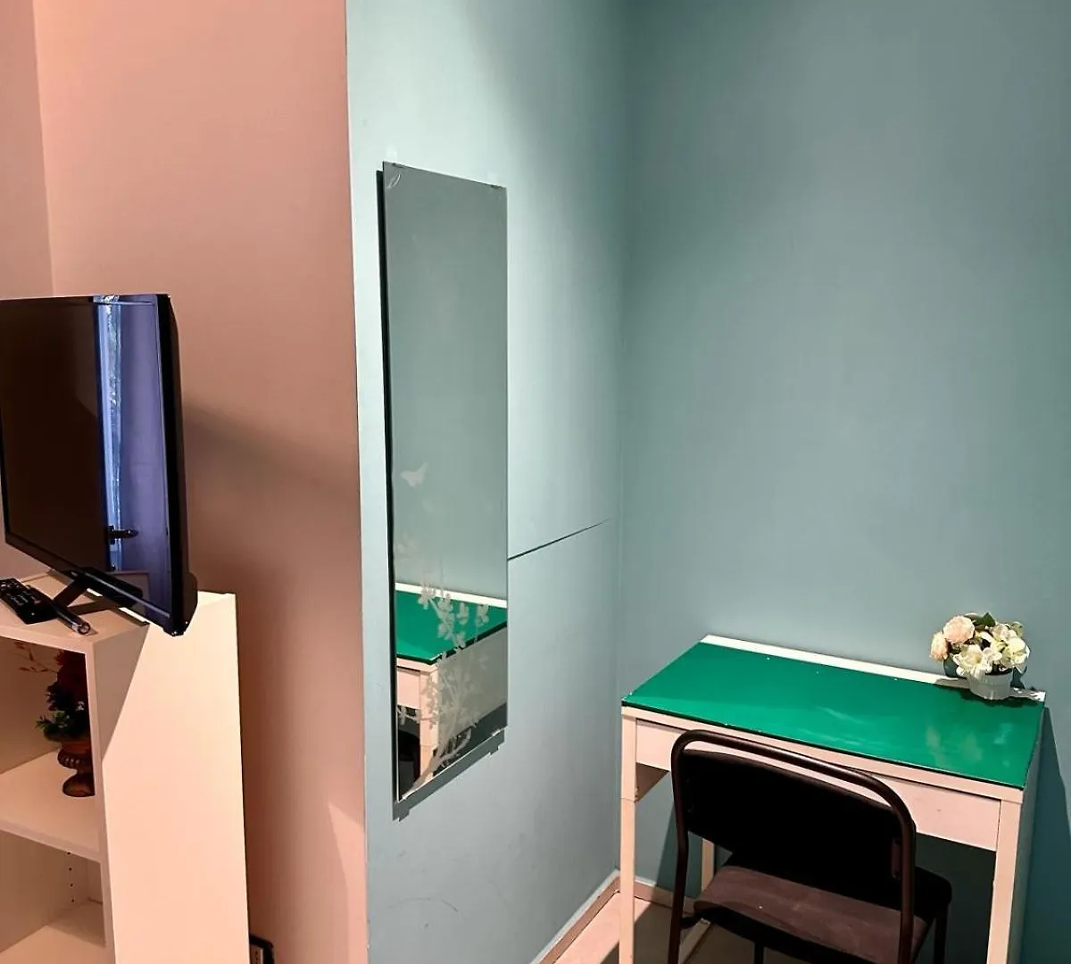רומא San Lollo Room בית הארחה