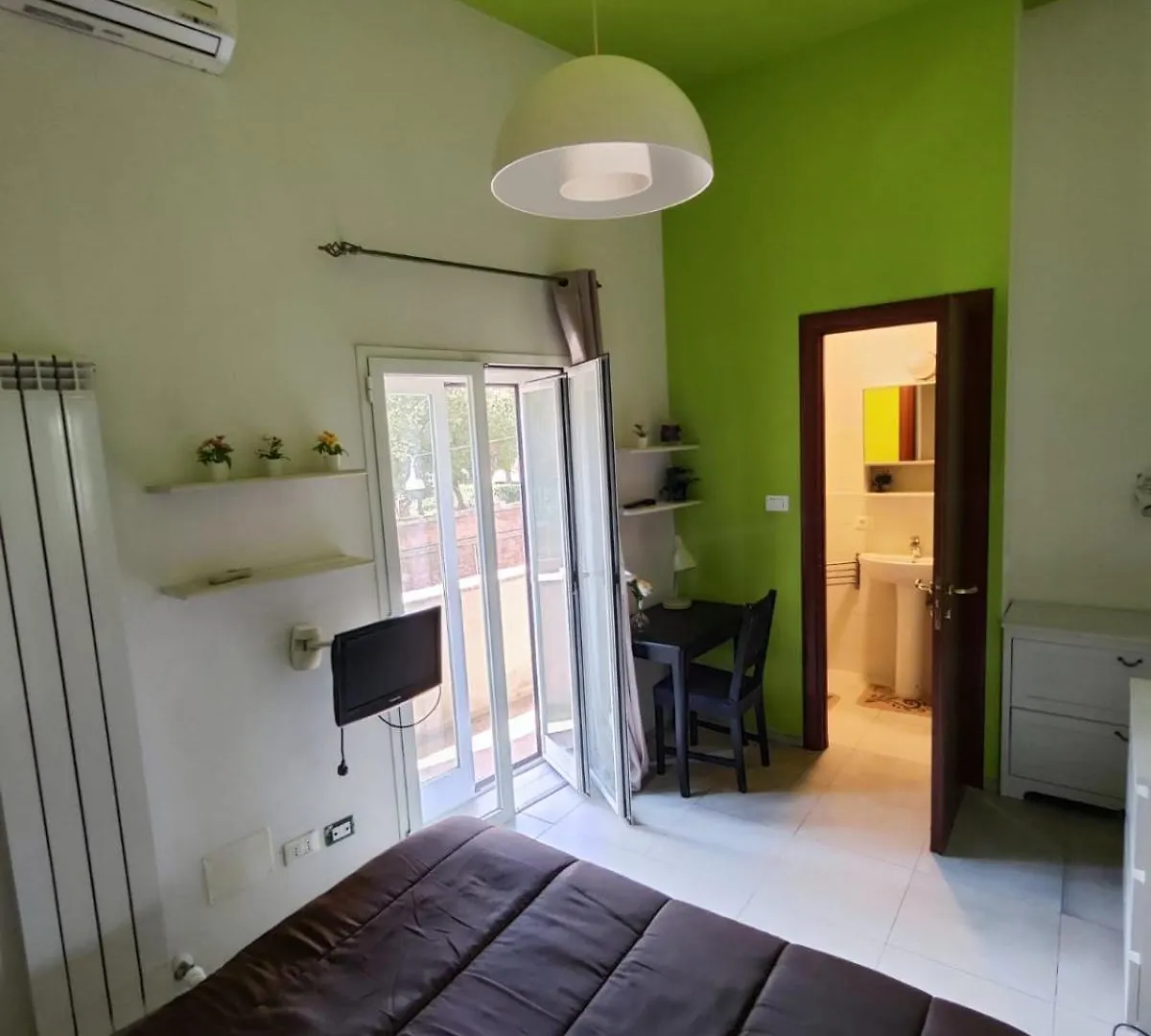 רומא San Lollo Room 0*,  איטליה
